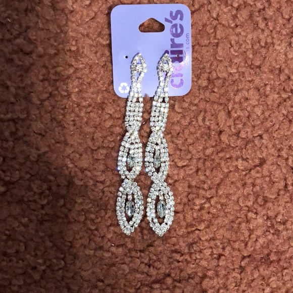 Claire's Jewelry - Beautiful rhinestone drop earrings
